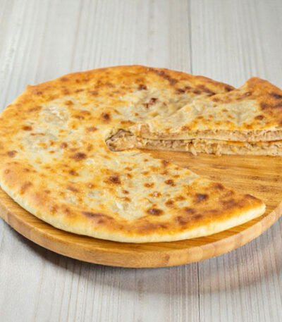Ossetian pie with cabbage