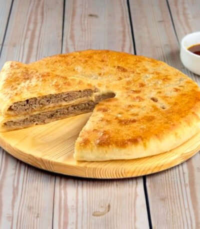 Ossetian pie with meat